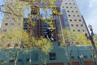 Step through downtown portland’s tangled history, lively parks, and quirky architecture on a small group walking tour with a certified local guide—includes all stories, no scripts.