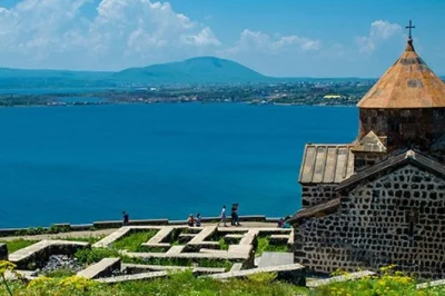 Cross from tbilisi to armenia in one day—explore haghpat monastery, stroll yerevan’s cascade, and try sevan white fish with a local guide and return transfer.
