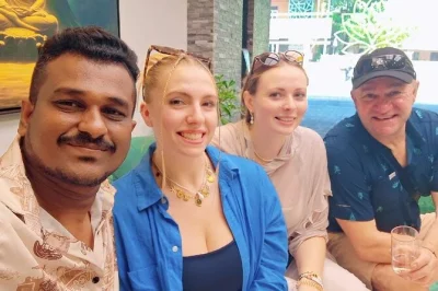 Hop into a tuk-tuk for a hands-on kochi city tour—see chinese fishing nets, mattancherry palace, jew town, and more with local pickup and hidden stops along the way.