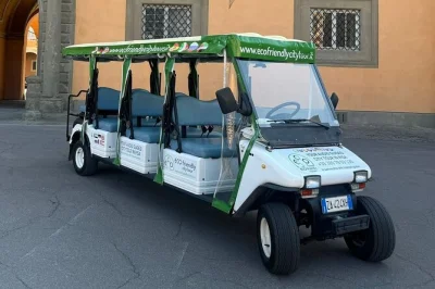 Descubra pisa além da torre inclinada—passeio de carro elétrico, murais, igrejas góticas e histórias escondidas. guia ao vivo em inglês e fácil ponto de encontro.