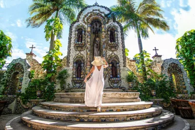 Scopri la magia di chichén itzá, nuota in un cenote vicino a valladolid e gusta un buffet tipico dello yucatán—con pick-up in hotel, guida certificata e bevande illimitate.