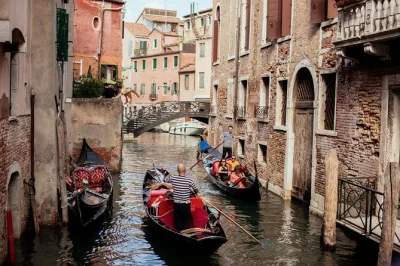 Venedig privat erleben: stadtspaziergang mit guide zu dogenpalast, rialtobrücke & marco polos haus. inklusive venezianischer kostprobe & flexibler route.