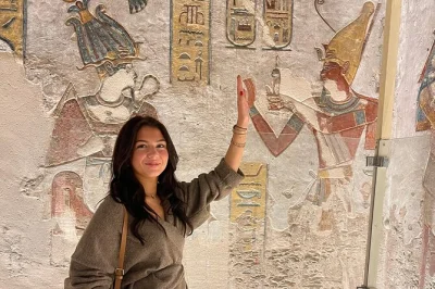 Descubra o egito antigo em um passeio privado de um dia de hurghada a luxor. explore o vale dos reis, o templo de karnak e navegue pelo nilo com transporte do hotel incluso.