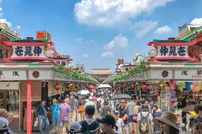 Découvrez tokyo en une journée avec un guide local : meiji jingu, marché aux poissons de tsukiji, harajuku, tokyo tower et temple senso-ji.