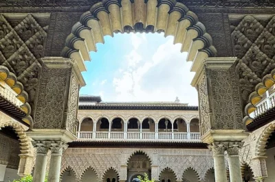 Step inside seville’s alcazar palaces and climb the giralda at the cathedral on a private tour with hotel pickup. walk lush gardens and see unesco sites up close.