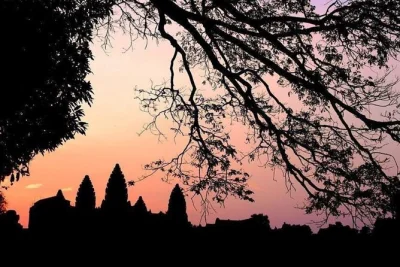Wake up early for angkor wat’s sunrise, breakfast by srah srang, and guided walks through bayon & ta prohm. includes hotel pickup and local guide.