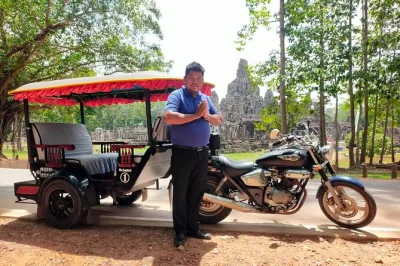 Feel the breeze in a private tuk-tuk as you explore angkor wat, bayon, & banteay srei. includes hotel pickup & english-speaking driver for a relaxed day.