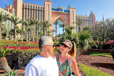 Step inside dubai’s gold souk, stroll al seef by dubai creek, and see the palm jumeirah and dubai frame. includes hotel pickup, local guide, and luxury suv ride.