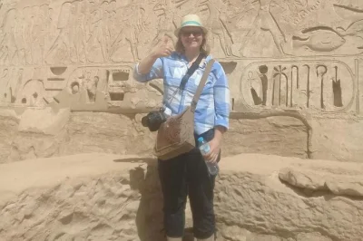 Réservez une excursion nuit à louxor depuis le port de safaga. visitez karnak, le temple de louxor, la vallée des rois, et plus encore. guide, hôtel et transferts inclus.