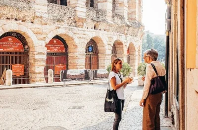 Feel the energy of verona’s streets, explore piazza delle erbe, and step inside the roman arena with a guide. includes skip-the-line entry and small group walk.