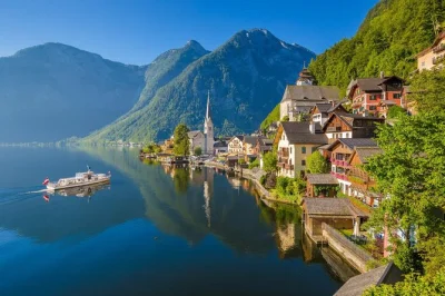 Feel the charm of hallstatt and austria’s lake district on a small-group day trip from vienna, with hotel pickup, guided walking tour, and free time to wander.