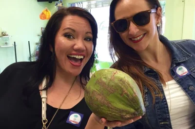 Découvrez west palm beach en dégustant des pâtisseries cubaines, rencontrez des chefs locaux, savourez des fruits tropicaux et terminez par une key lime pie. avec dégustations, cocktail et guide l