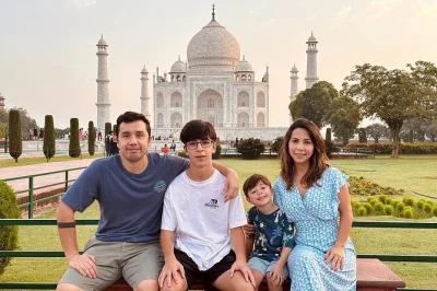 Erlebe agra auf einer privaten tour zum taj mahal & agra fort ab delhi – inklusive bequemer abholung, bevorzugtem eintritt ohne anstehen und entspanntem 5-sterne-mittagessen.