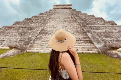 Scopri chichen itza senza folla, nuota in un cenote e gusta piatti autentici a valladolid, con guida privata e trasferimento incluso. vivi tutto con calma.