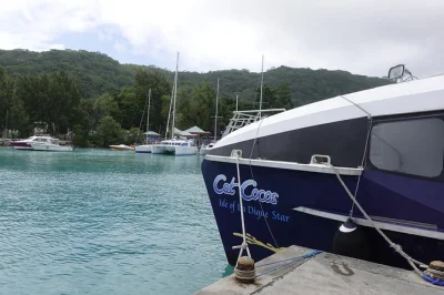 Cross from mahe to la digue by fast cat cocos ferry, with flexible tickets, easy pickup, and local tips. includes luggage allowance and booking support.