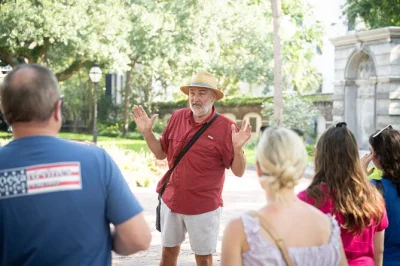Step into charleston’s french quarter on a guided walk, see rainbow row, hear local stories, and stroll south of broad with a licensed guide—2 hours, includes main sights.