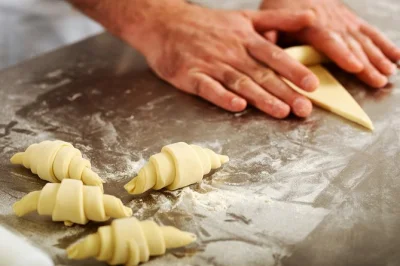 Start your paris day with a hands-on croissant baking class in the marais, guided by a chef. enjoy fresh pastries, coffee, and take home your creations.