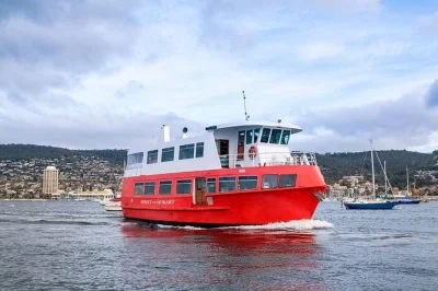 Hear live stories from local crew, pass under tasman bridge, see hobart’s river life, and enjoy a meal on this derwent river cruise. includes lunch or dinner option.