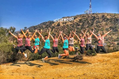 Laugh your way to the hollywood sign with local comedians and their dogs. 75-minute express hike, epic photo spots, wild stories, water included—book your la adventure.