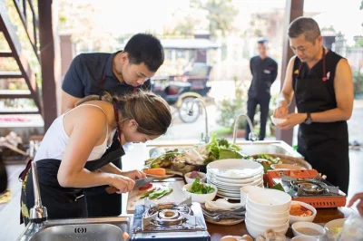 Share a home-cooked khmer meal in siem reap, pick fresh market ingredients, and learn family recipes with a local host. includes tuktuk pickup & four-course lunch.