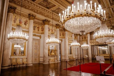 Step inside turin’s royal palace with skip-the-line entry, guided by a local expert. explore baroque halls, royal legends, and the chapel of the holy shroud. includes fast-track ticket.