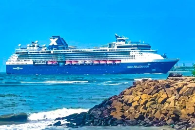 Step off your cruise and into kochi’s living history—explore fort kochi, paradesi synagogue, spice-scented jew town, and more by tuk tuk with local pickup.