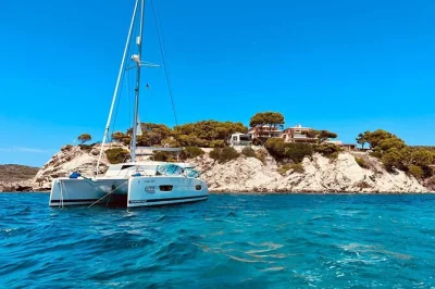 Sail mallorca’s coast on a small-group catamaran tour with homemade tapas, a welcome drink, and time to swim or snorkel in quiet bays. includes all equipment.