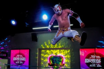 Feel the energy of a real lucha libre night in cozumel—cheer for masked fighters, sip your welcome margarita, and meet the luchadores backstage. includes entry.