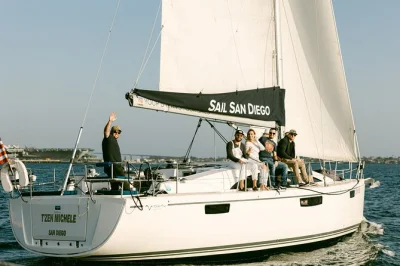 San diego bay erleben: segeltörn in kleiner gruppe mit drinks, snacks und flexiblen startzeiten. jetzt deinen platz sichern!