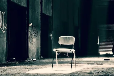 Sinta arrepios em jerome explorando lugares assombrados como a haskins house, a antiga escola e o cemitério. inclui leitores emf, spirit boxes e guia local.