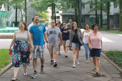 Feel the pulse of pittsburgh on a small-group walking tour. explore point state park, art deco icons, and historic hotels with a local guide—kids and dogs welcome.