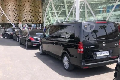 In marrakesch am menara flughafen landen und entspannt mit privatem transfer, klimaanlage, wlan und lokalem fahrer direkt zu deinem hotel oder riad fahren lassen. stressfrei ankommen!