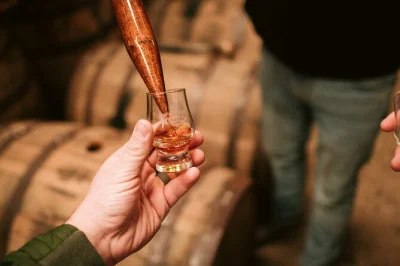 Try whiskey straight from the barrel at nashville barrel co, sample bourbon, rye & tennessee whiskey with a self-guided tasting flight. includes three cask pours.
