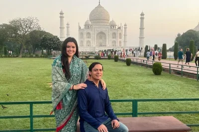 Start your day in delhi and reach the taj mahal, agra fort, and baby taj with a private guide. includes hotel pickup, entry tickets, and a 5-star meal.