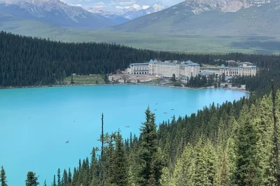 Feel the chill of glacier lakes at lake louise, hike johnston canyon’s misty trails, and stroll banff avenue—all in one day, with pickup from calgary or canmore.