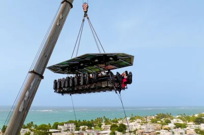 Feel the thrill of flydining high above old san juan—savor a 4-course dinner as city lights flicker, with drinks included and local guides ensuring a smooth, safe ride.