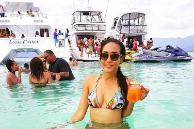 Feel kingston’s harbour at night or cruise to maiden cay beach with live dj, buffet, drinks & local stories. includes pickup & friendly crew. tickets non-refundable.