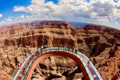 Feel the canyon’s vastness at eagle point, walk the grand canyon skywalk, and pause at hoover dam—all with hotel pickup and lunch options from las vegas.
