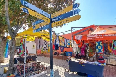 Walk soweto’s sand streets, see mandela house, meet locals, and visit historic sites on this half-day tour from johannesburg—includes hotel pickup and local guide.