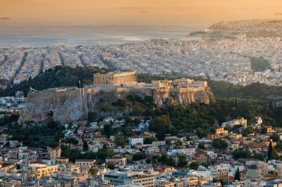 Erkunde die akropolis in athen mit spanischsprachigem guide, entdecke das parthenon, lausche alten geschichten und erlebe die highlights in nur 2 stunden.