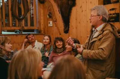 Wander cobbled old quebec streets, taste québécois classics like poutine and maple taffy, sip local gin and wine, and share laughs with a guide. includes all tastings.