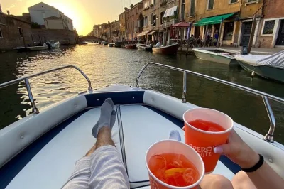 Float through venice’s southern lagoon on a private boat tour—see giudecca, bacino s. marco, and the quiet islands. includes skipper, fuel, and flexible pickup.