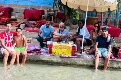 Cambia el bullicio de marrakech por la tranquilidad de un pueblo bereber, camina hasta las cascadas de setti fadma y disfruta un almuerzo junto al río con guía y recogida incluida.