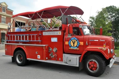 Step onto a vintage fire truck in portland, maine for a lively city tour with local stories, historic sights, and a friendly guide—includes easy check-in on commercial st.