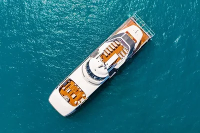 Arrive at whitehaven beach by fast boat, walk to south lookout, relax or snorkel coral reefs, enjoy buffet lunch onboard. includes transfers & local crew.