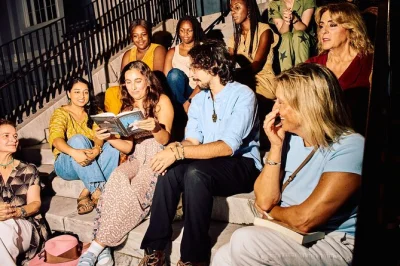 Step into charleston’s shadowy past on a nighttime ghost walking tour with exclusive unitarian church graveyard access, led by licensed storytellers. book your spot now.