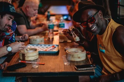 Step into chicago’s chinatown for a guided walking food tour with dim sum, bakery treats, and noodle dishes. includes dinner, local guide, and vip drink upgrade.