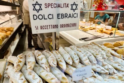 Descubra o gueto judaico e cannaregio em veneza com um guia local, provando massas, vinhos e gelatos típicos. inclui degustações e histórias autênticas. reserve já e sinta o sabor real de veneza