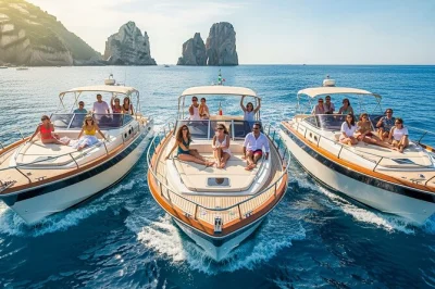 Disfruta un paseo en barco por la costa de capri, nada en sus grutas y explora la isla en una excursión desde positano. incluye brunch, aperitivo y tiempo libre en la ciudad.