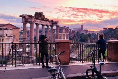Start your morning in rome with a sunrise e-bike ride, see the colosseum and trevi fountain before crowds, and enjoy coffee at sant’eustachio. includes guide and breakfast.